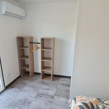 Dom wakacyjny Maison Proche Pia